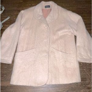 Vintage women’s champagne color Loring Mohair & Wool lined coat sz 14 P